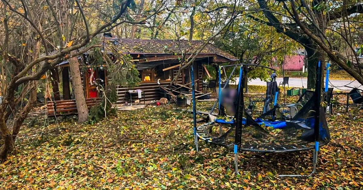 Удар дрона по парку в Новій Водолазі: загинули дві жінки та немовля, 15 постраждалих