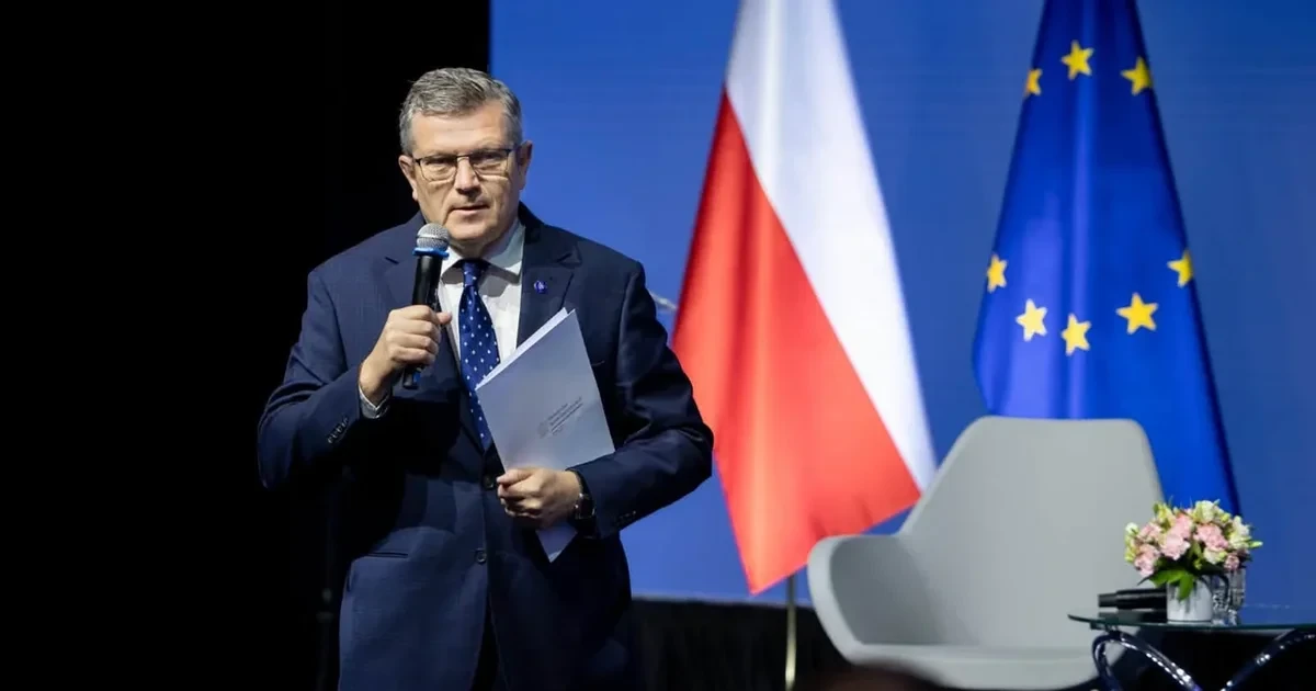 Туск 21 жовтня назвав львівську ухвалу про 2027 рік нерозумним рішенням