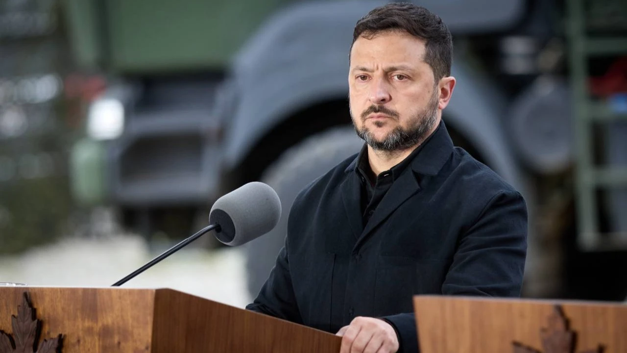 Зеленський поставив умову для ударів по російських НПЗ: потрібне енергетичне перемир’я
